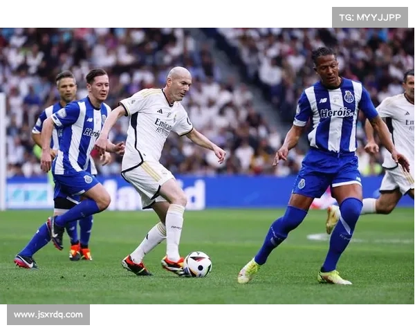 从球场艺术到战术灵魂全面评估齐达内职业生涯的巅峰时刻与影响力